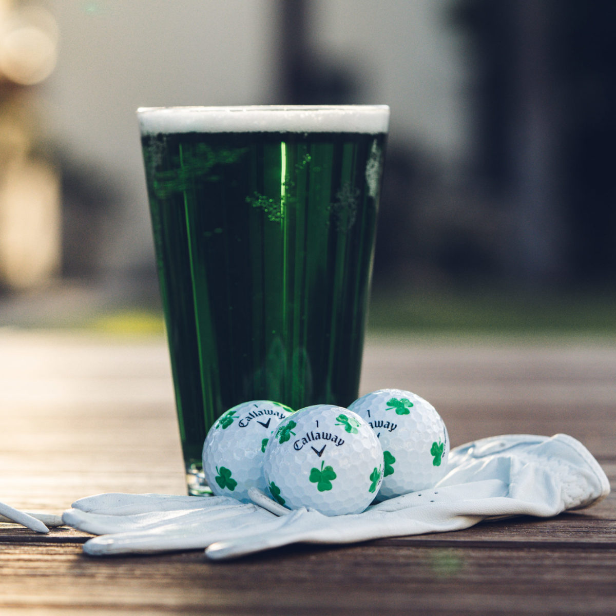 6-balls-2022-chrome-soft-truvis-shamrock_2486x1568